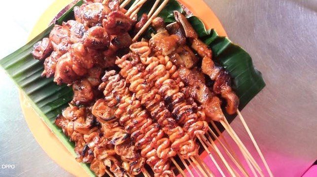 Mang Larry's UST branch in Sampaloc, Manila